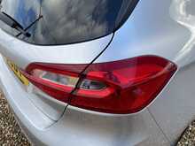 Ford Fiesta Ti-VCT Zetec 