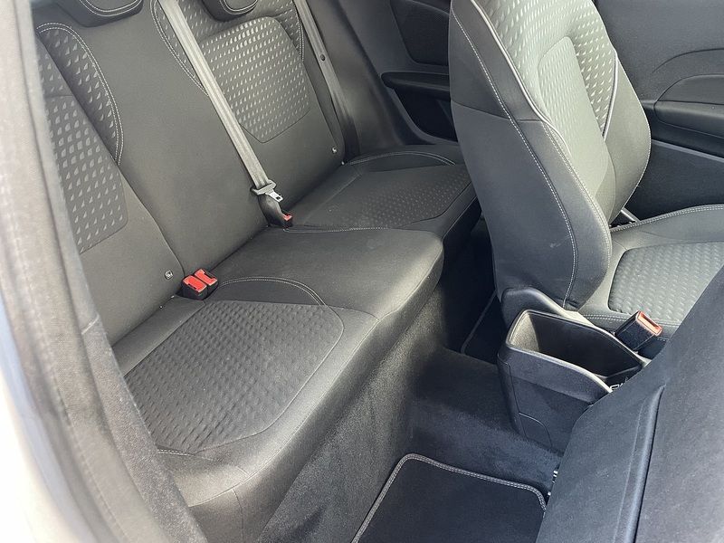 Ford 1.1 Ti-VCT Zetec Hatchback 3dr Petrol Manual Euro 6 (s/s) (85 ps)