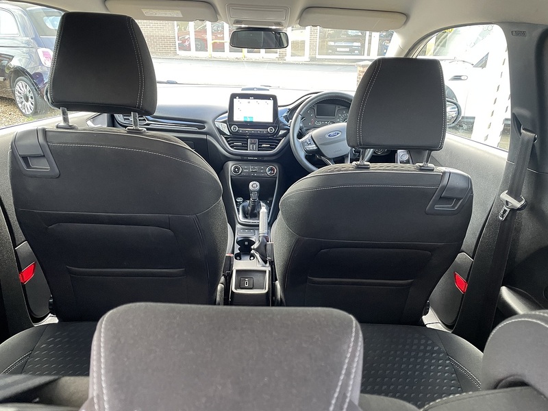 Ford 1.1 Ti-VCT Zetec Hatchback 3dr Petrol Manual Euro 6 (s/s) (85 ps)