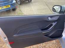 Ford Fiesta Ti-VCT Zetec 