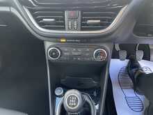 Ford Fiesta Ti-VCT Zetec 