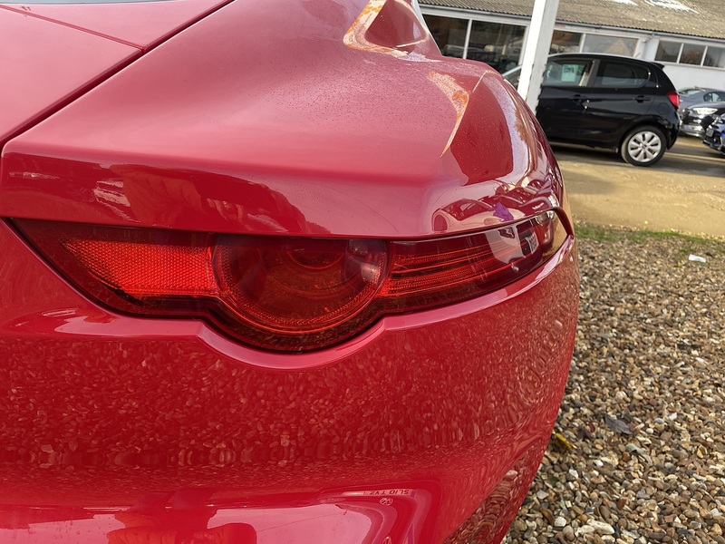 Jaguar 3.0 V6 Coupe 2dr Petrol Auto Euro 6 (s/s) (340 ps)