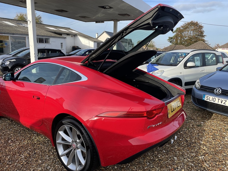 Jaguar 3.0 V6 Coupe 2dr Petrol Auto Euro 6 (s/s) (340 ps)