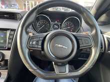 Jaguar F-Type V6 