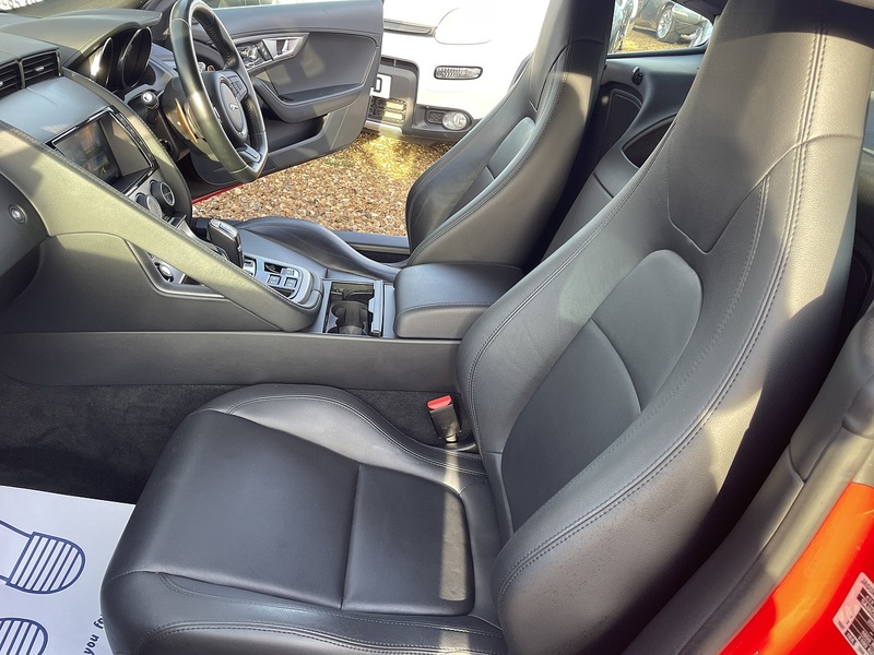 Jaguar 3.0 V6 Coupe 2dr Petrol Auto Euro 6 (s/s) (340 ps)