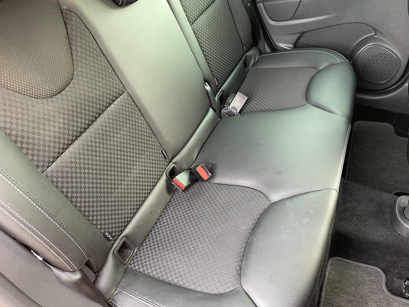 Renault 0.9 TCe GT Line Hatchback 5dr Petrol Manual Euro 6 (s/s) (90 ps)