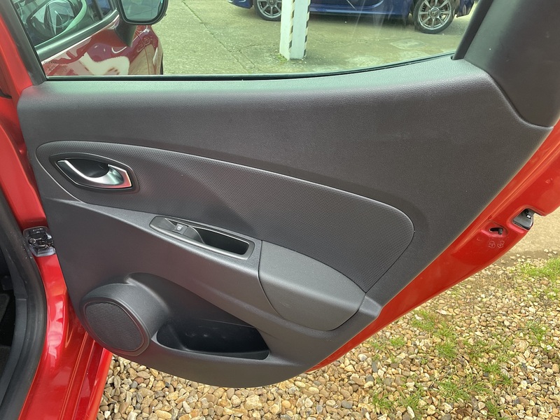 Renault 0.9 TCe GT Line Hatchback 5dr Petrol Manual Euro 6 (s/s) (90 ps)