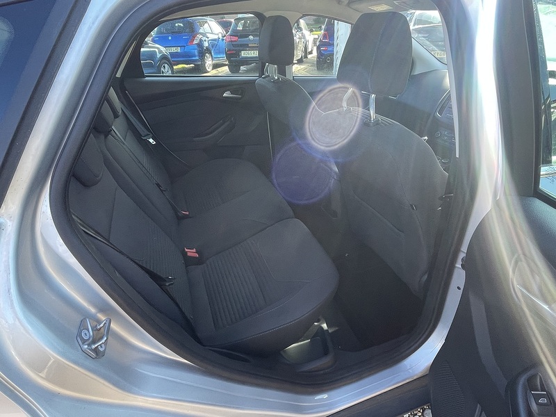 Ford 1.0T EcoBoost Titanium Hatchback 5dr Petrol Manual Euro 6 (s/s) (125 ps)