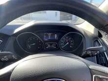 Ford Focus T EcoBoost Titanium 
