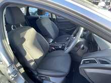 Ford Focus T EcoBoost Titanium 