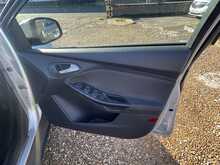 Ford Focus T EcoBoost Titanium 