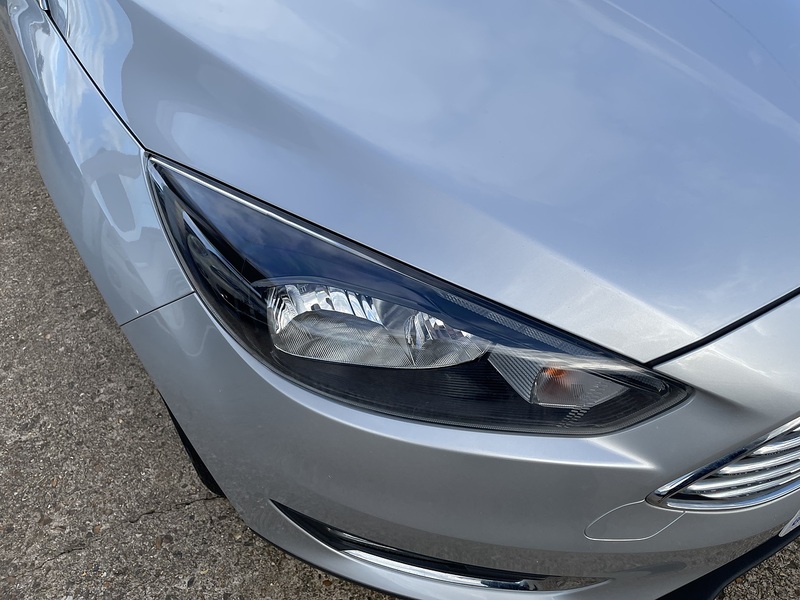 Ford 1.0T EcoBoost Titanium Hatchback 5dr Petrol Manual Euro 6 (s/s) (125 ps)