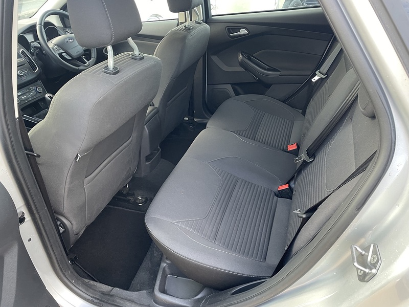 Ford 1.0T EcoBoost Titanium Hatchback 5dr Petrol Manual Euro 6 (s/s) (125 ps)