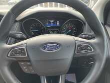 Ford Focus T EcoBoost Titanium 