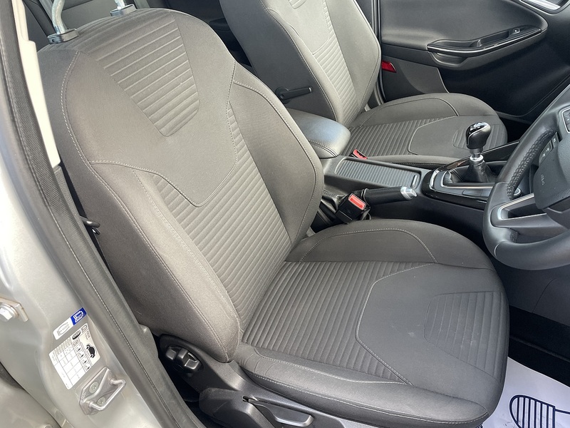 Ford 1.0T EcoBoost Titanium Hatchback 5dr Petrol Manual Euro 6 (s/s) (125 ps)