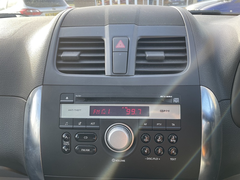 Suzuki 1.6 SZ5 SUV 5dr Petrol Manual 4Grip Euro 5 (120 ps)