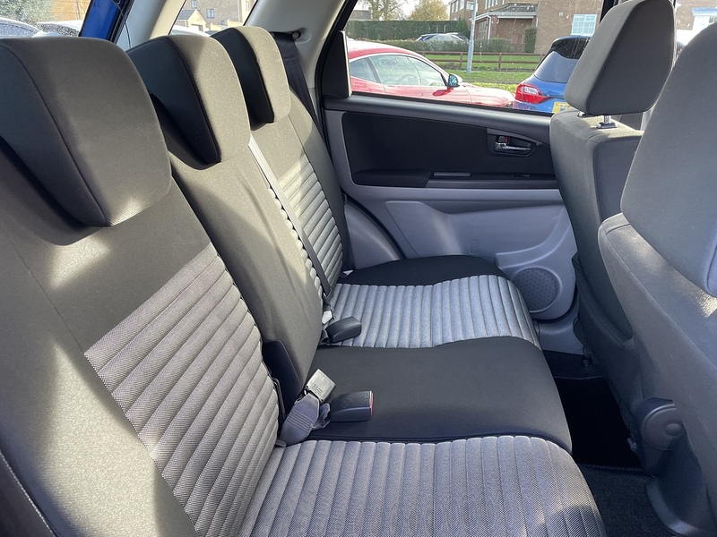 Suzuki 1.6 SZ5 SUV 5dr Petrol Manual 4Grip Euro 5 (120 ps)