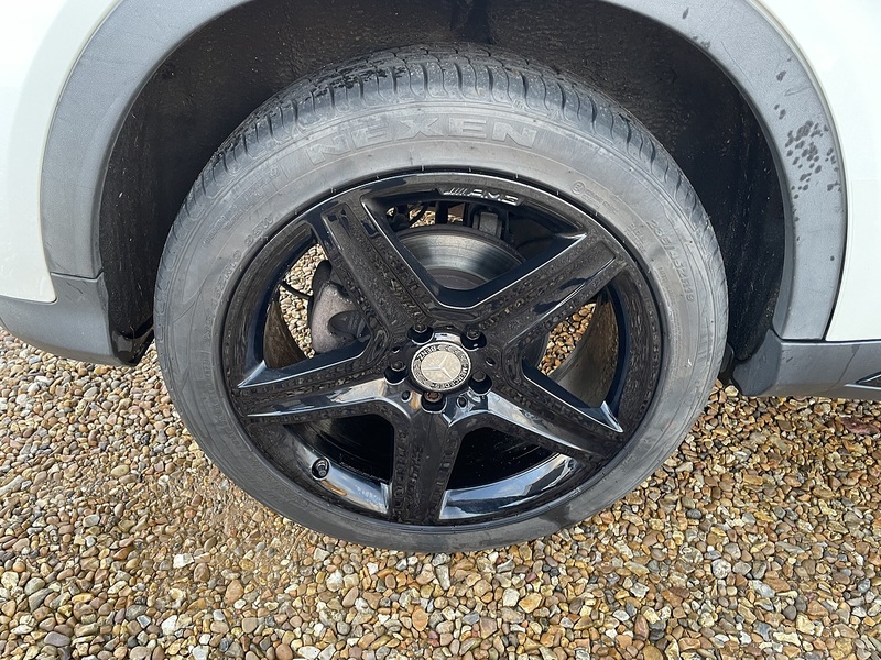 Mercedes-Benz 2.1 GLA220d AMG Line (Premium Plus) SUV 5dr Diesel 7G-DCT 4MATIC Euro 6 (s/s) (177 ps)