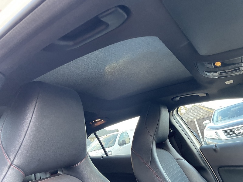 Mercedes-Benz 2.1 GLA220d AMG Line (Premium Plus) SUV 5dr Diesel 7G-DCT 4MATIC Euro 6 (s/s) (177 ps)