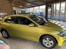 Volkswagen Polo TSI SE 