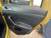 Volkswagen Polo TSI SE 