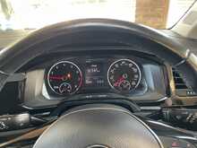 Volkswagen Polo TSI SE 