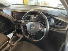 Volkswagen Polo TSI SE 