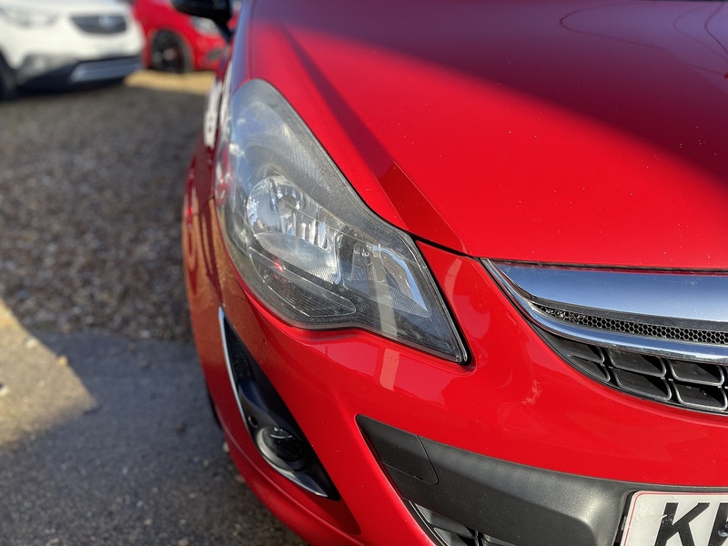 Vauxhall 1.2 16V Limited Edition Hatchback 3dr Petrol Manual Euro 5 (85 ps)