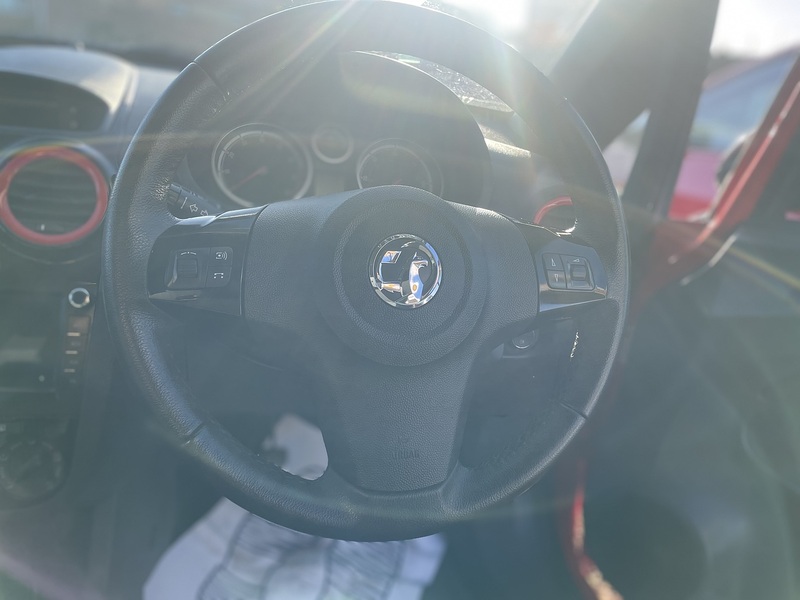 Vauxhall 1.2 16V Limited Edition Hatchback 3dr Petrol Manual Euro 5 (85 ps)