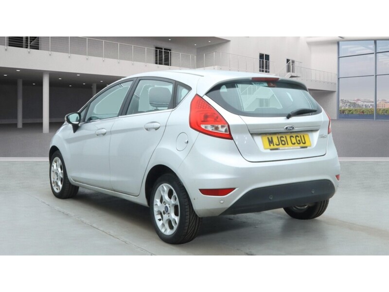 Ford 1.4 Zetec Hatchback 5dr Petrol Automatic (154 g/km, 94 bhp)