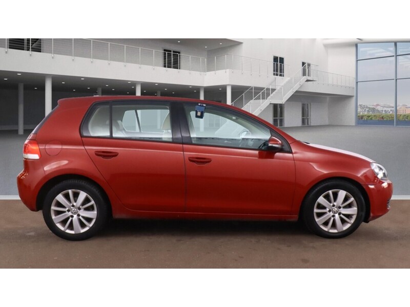 Volkswagen 1.6 TDI Match Hatchback 5dr Diesel DSG Euro 5 (105 ps)