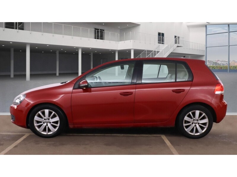 Volkswagen 1.6 TDI Match Hatchback 5dr Diesel DSG Euro 5 (105 ps)