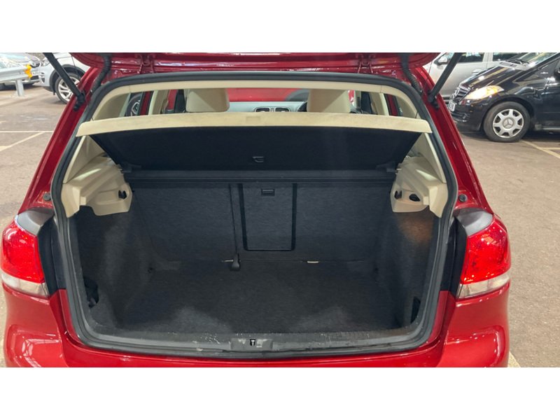 Volkswagen 1.6 TDI Match Hatchback 5dr Diesel DSG Euro 5 (105 ps)