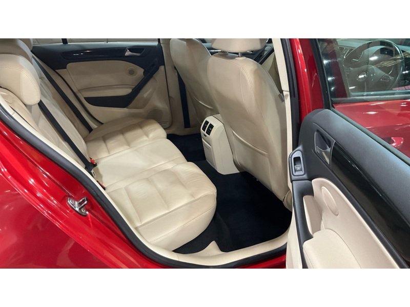 Volkswagen 1.6 TDI Match Hatchback 5dr Diesel DSG Euro 5 (105 ps)