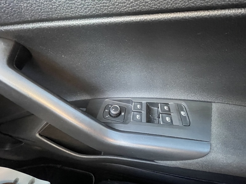 Volkswagen 1.0 EVO SE Hatchback 5dr Petrol Manual Euro 6 (s/s) (65 ps)