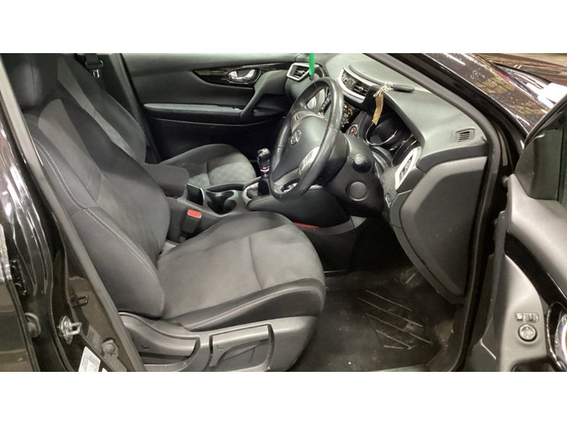 Nissan 1.2 DIG-T N-Connecta SUV 5dr Petrol Manual 2WD Euro 6 (s/s) (115 ps)