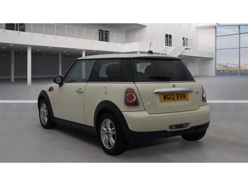 MINI 1.6 One Hatchback 3dr Petrol Manual Euro 5 (98 ps)