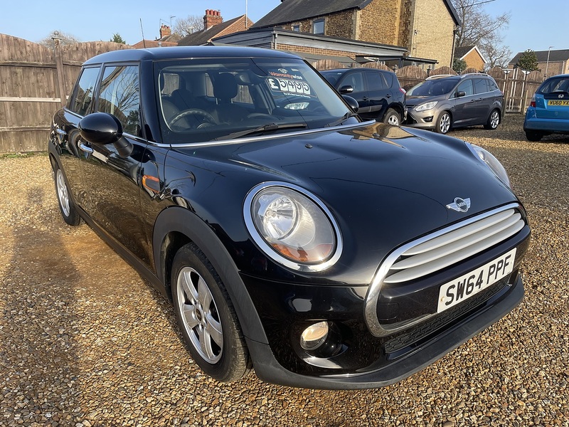 MINI 1.5 Cooper D Hatchback 5dr Diesel Manual Euro 6 (s/s) (116 ps)