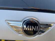 MINI Hatch Cooper D 