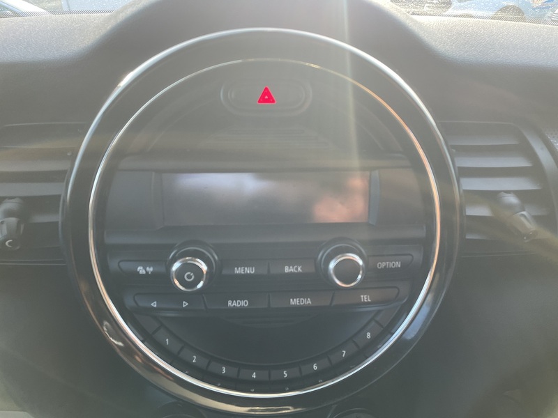 MINI 1.5 Cooper D Hatchback 5dr Diesel Manual Euro 6 (s/s) (116 ps)