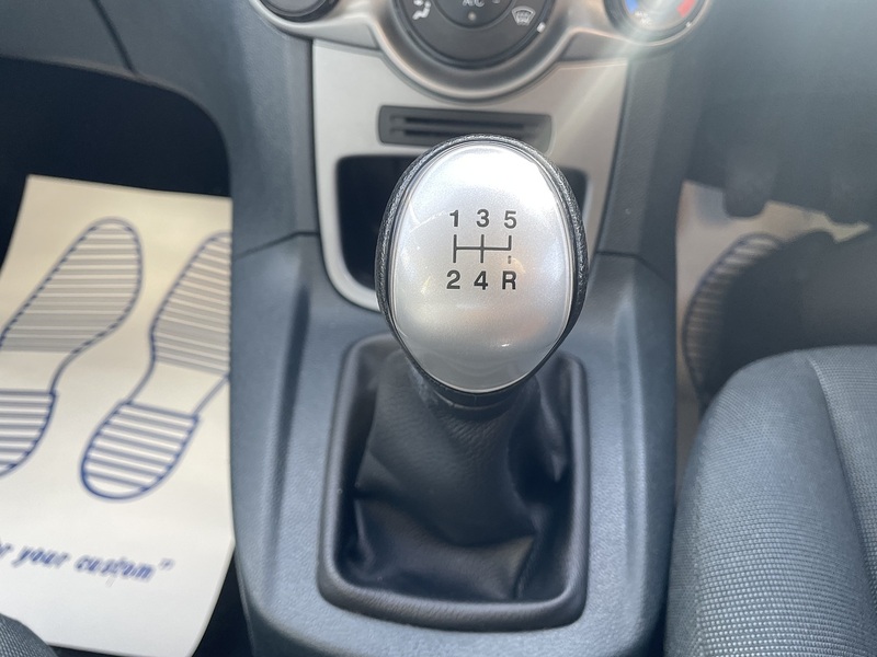 Ford 1.25 Edge Hatchback 5dr Petrol Manual (129 g/km, 81 bhp)