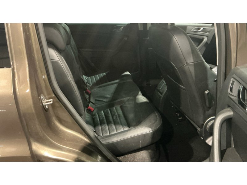 Skoda 2.0 TDI Elegance Outdoor 5dr Diesel DSG 4WD Euro 5 (170 ps)