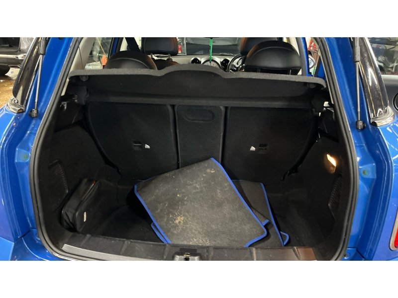 MINI 2.0 Cooper D SUV 5dr Diesel Auto ALL4 Euro 5 (112 ps)