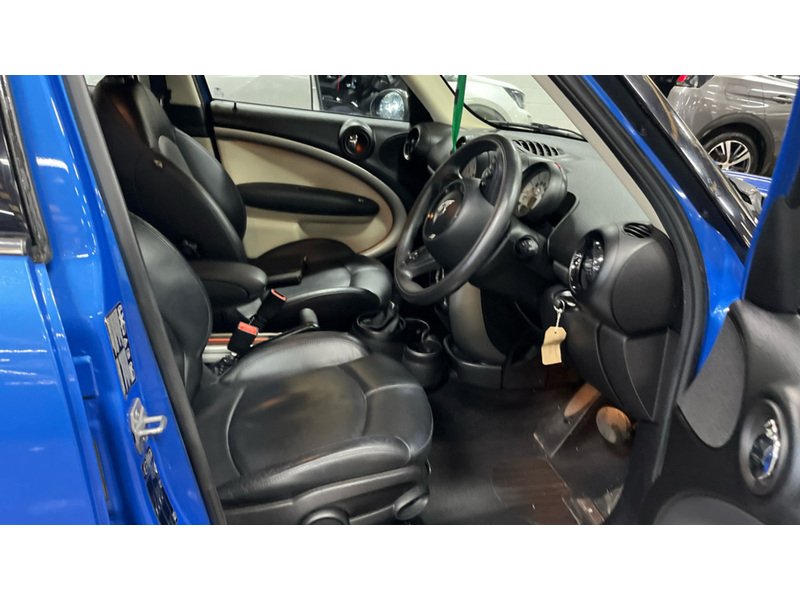 MINI 2.0 Cooper D SUV 5dr Diesel Auto ALL4 Euro 5 (112 ps)