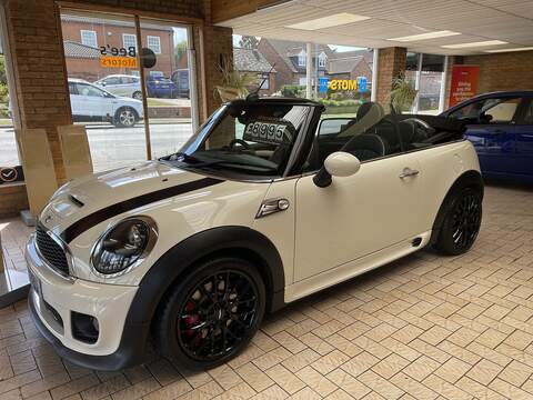 1.6 John Cooper Works Convertible 2dr Petrol Manual Euro 5 (s/s) (211 ps)