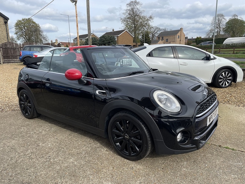 MINI 2.0 Cooper S Convertible 2dr Petrol Auto Euro 6 (s/s) (192 ps)