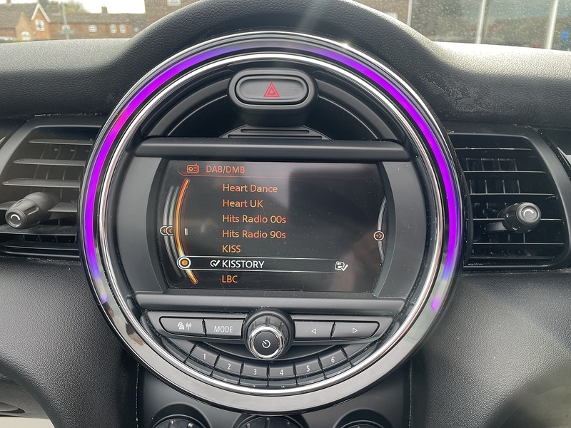 MINI 2.0 Cooper S Convertible 2dr Petrol Auto Euro 6 (s/s) (192 ps)
