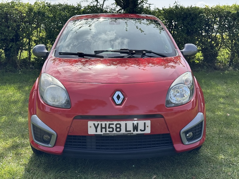 Renault 1.6 VVT Renaultsport Hatchback 3dr Petrol Manual Euro 4 (133 ps)