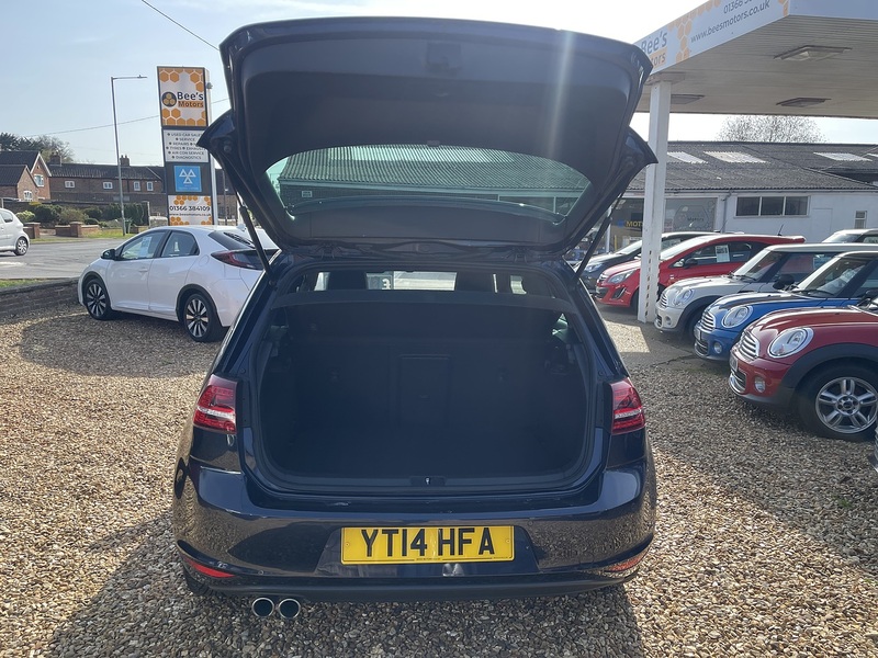 Volkswagen 2.0 TDI BlueMotion Tech GTD Hatchback 3dr Diesel Manual Euro 6 (s/s) (184 ps)