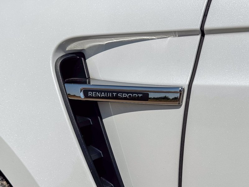Renault 1.8T R.S.300 Trophy-R Hatchback 5dr Petrol Manual Euro 6 (s/s) (300 ps)